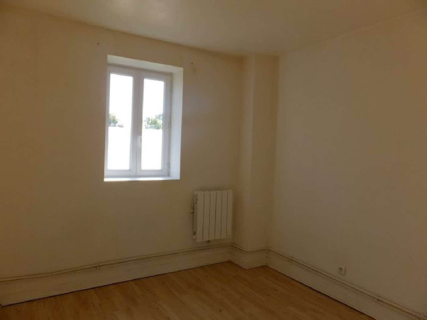  for sale apartment Orval Cher 4