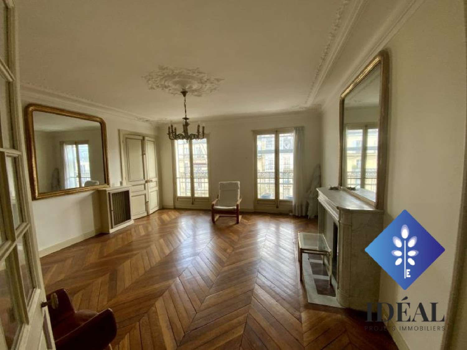  à vendre appartement Paris 10e Arrondissement Paris (Seine) 2