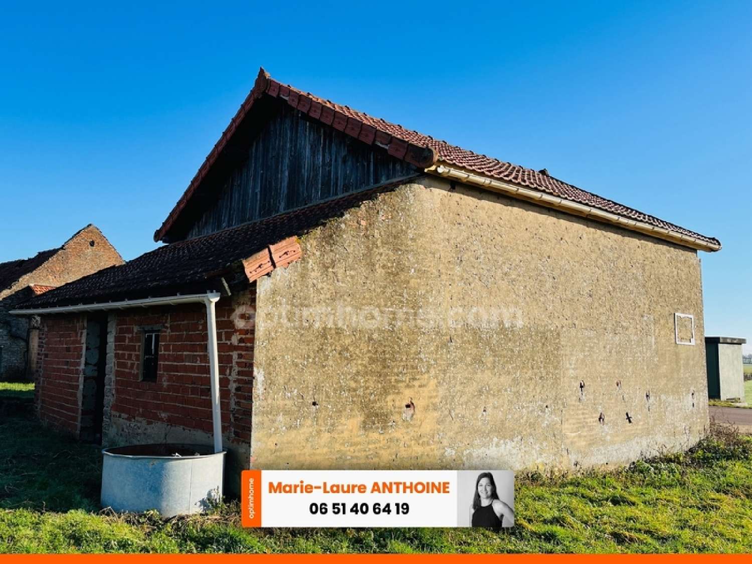  à vendre grange Frontenard Saône-et-Loire 1