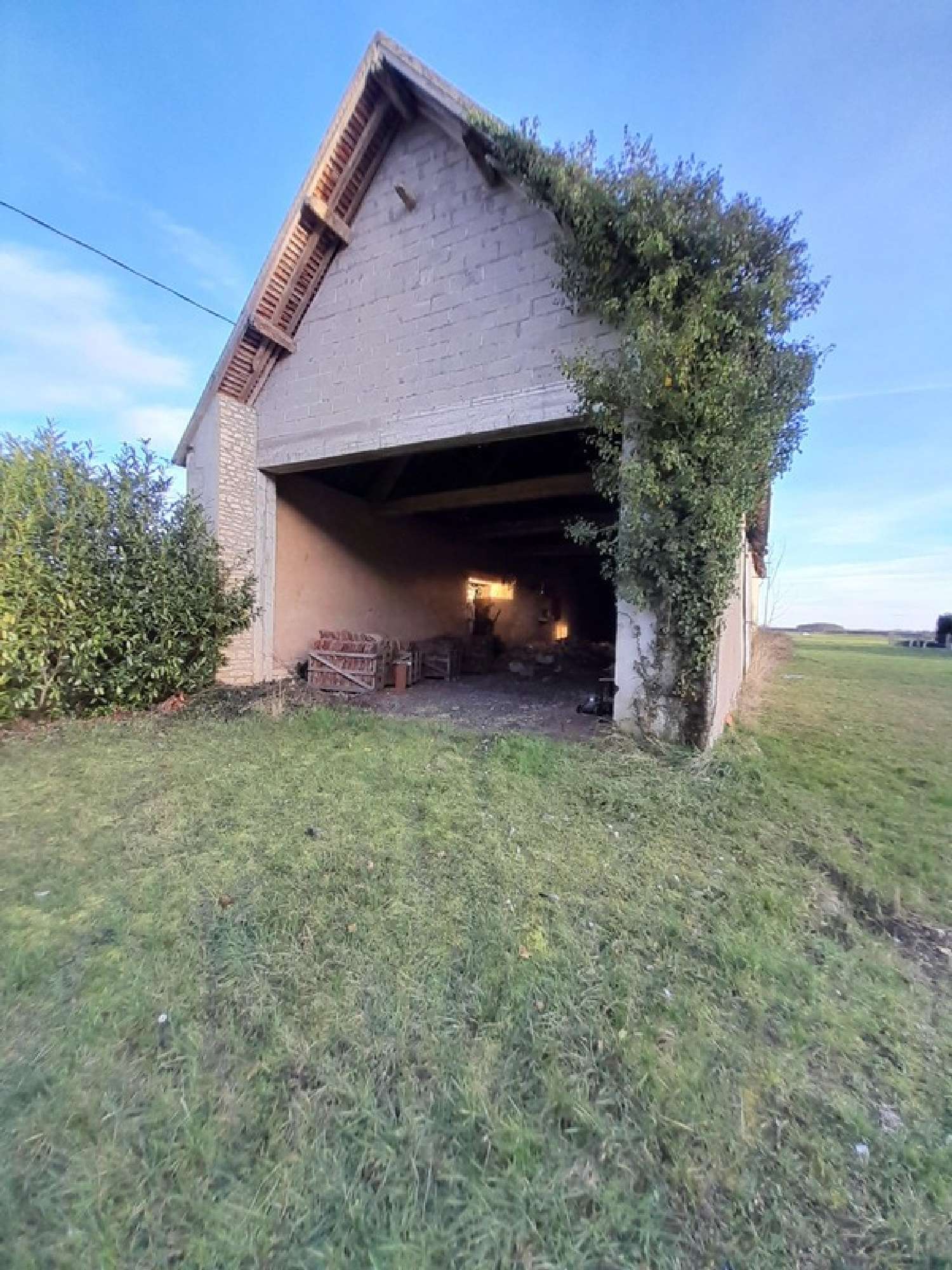  for sale barn Montierchaume Indre 2