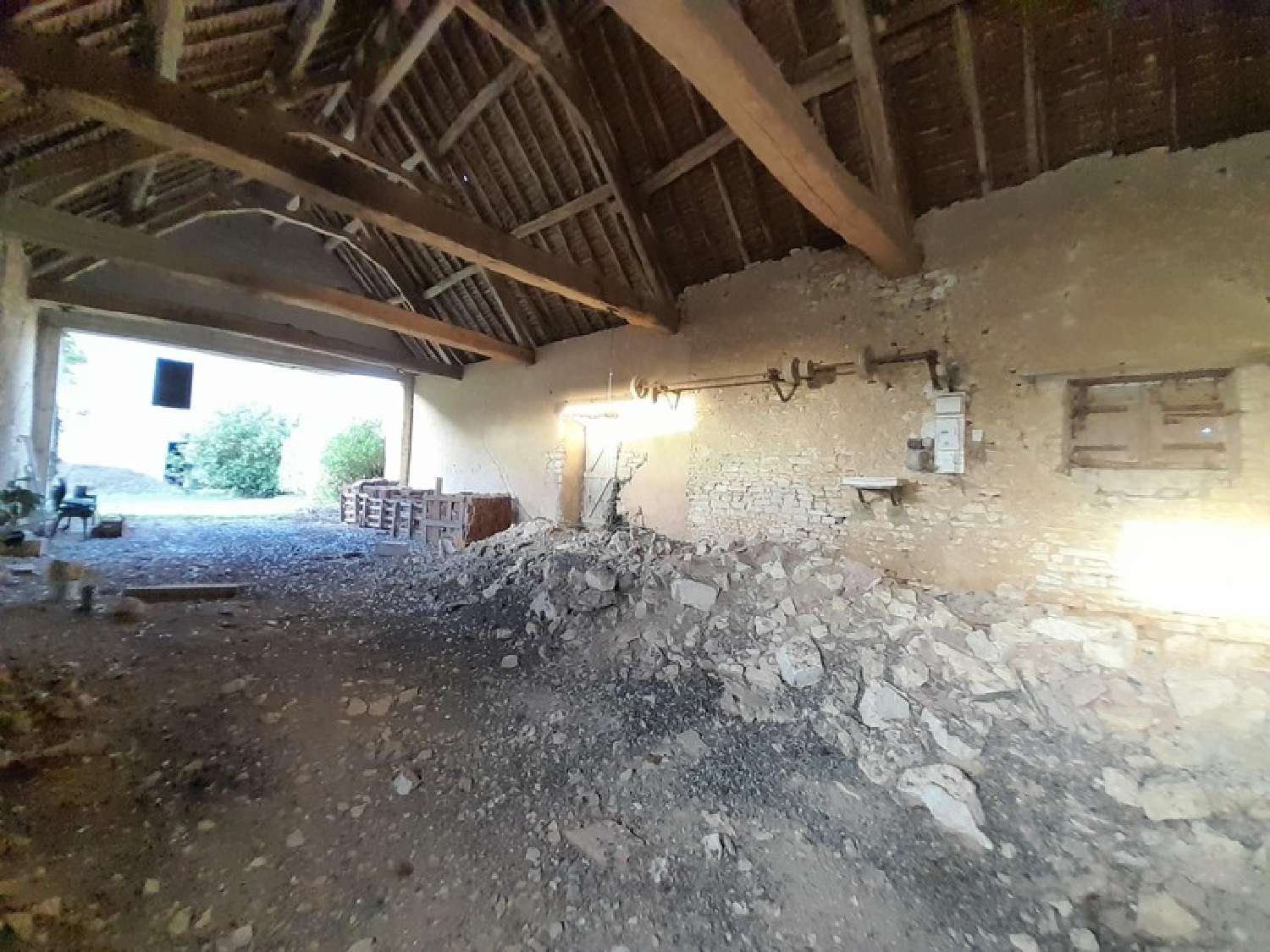  for sale barn Montierchaume Indre 8