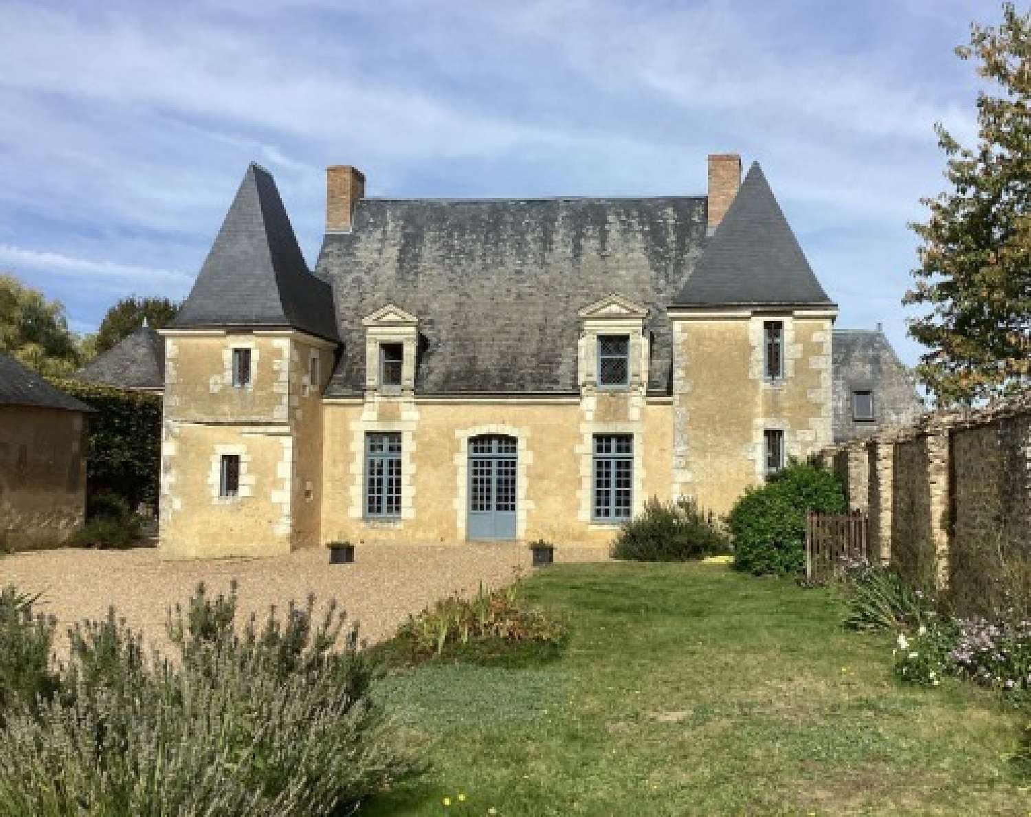  te koop kasteel Château-du-Loir Sarthe 4