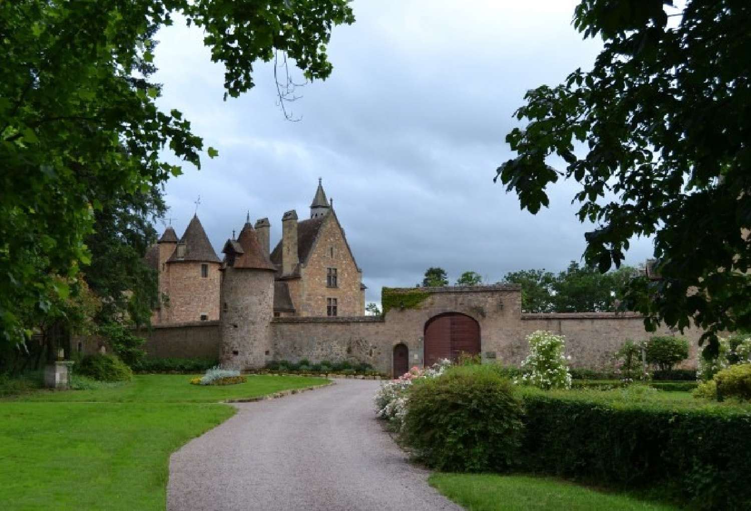 Montluçon Allier château foto 6824770