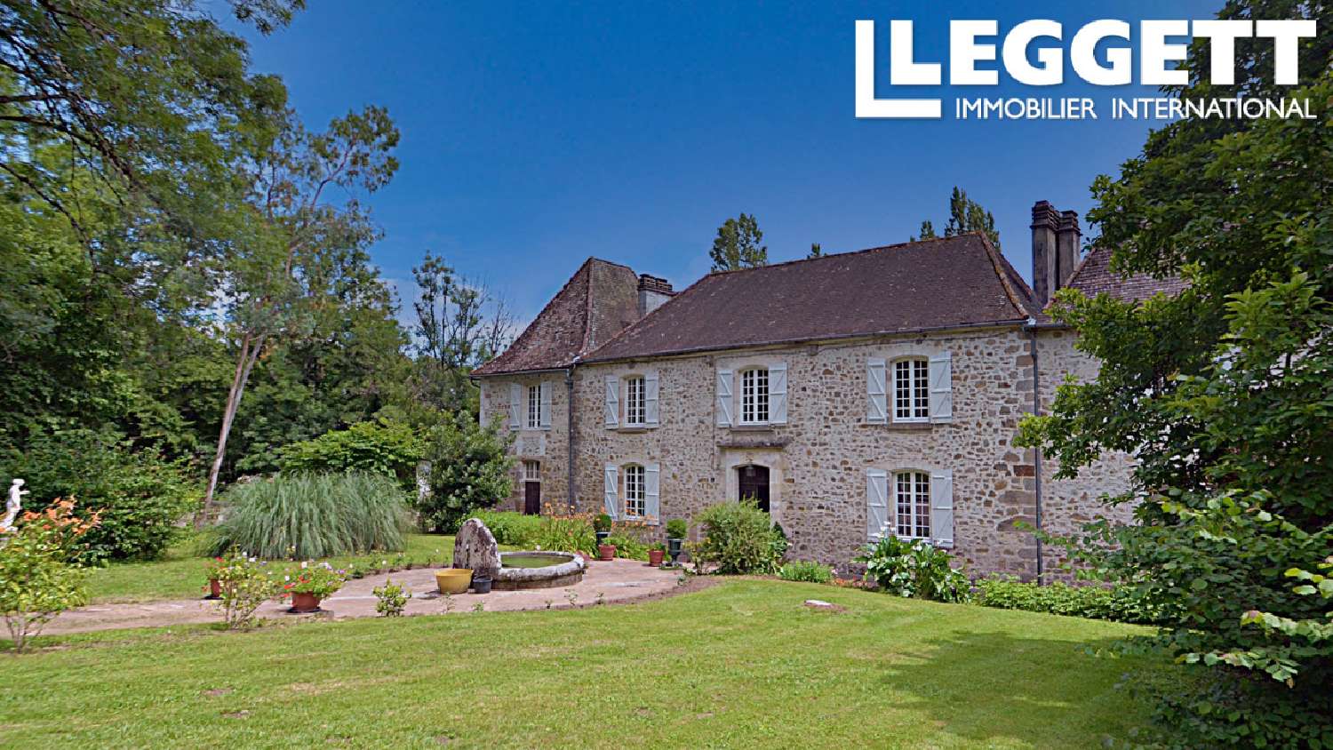  for sale castle Nontron Dordogne 2