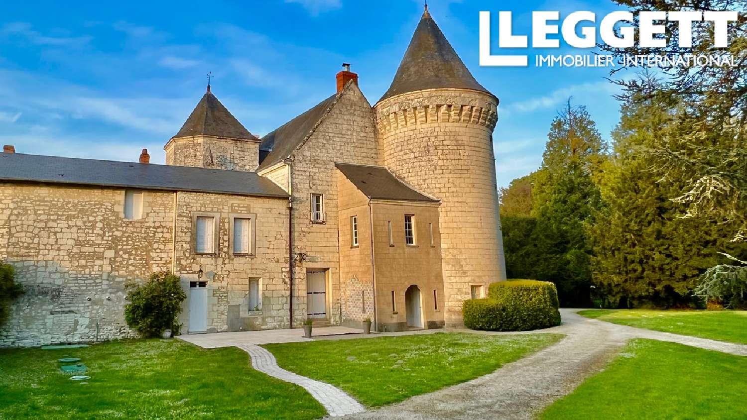  for sale castle Richelieu Indre-et-Loire 2
