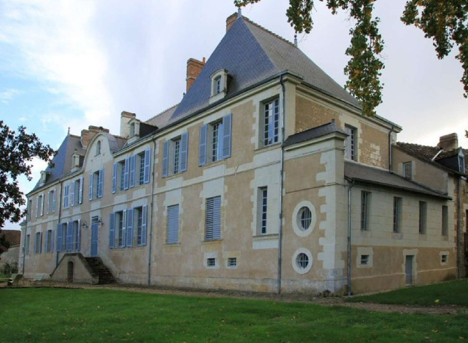  te koop kasteel Tours Indre-et-Loire 8