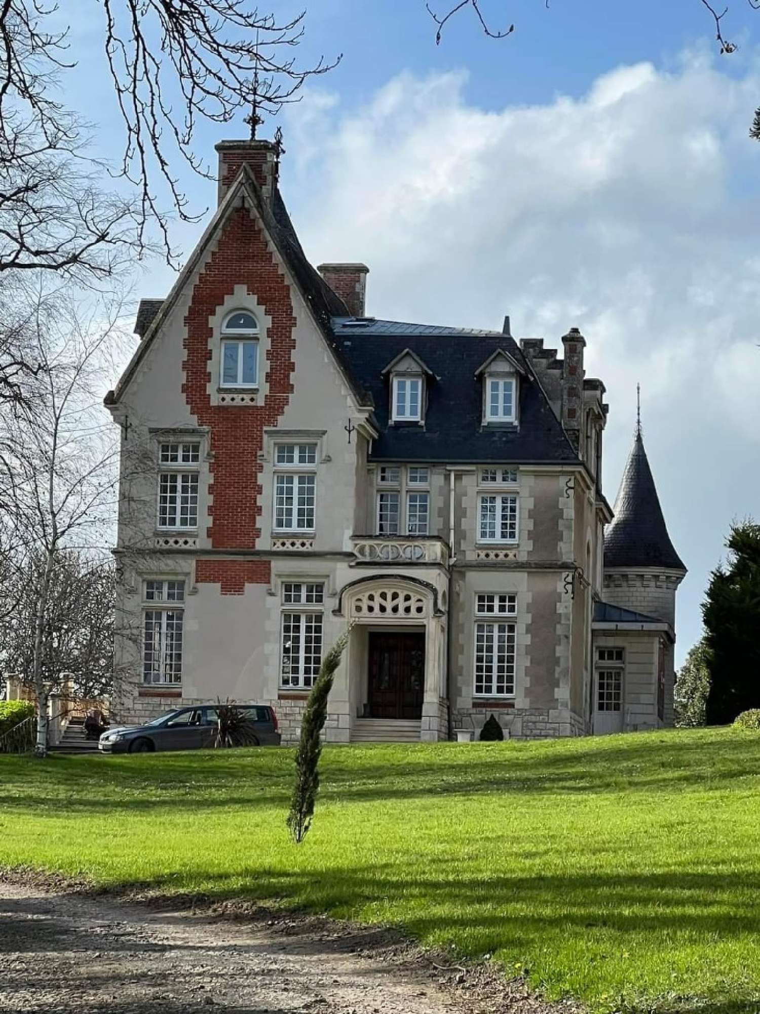  te koop kasteel Tours Indre-et-Loire 3