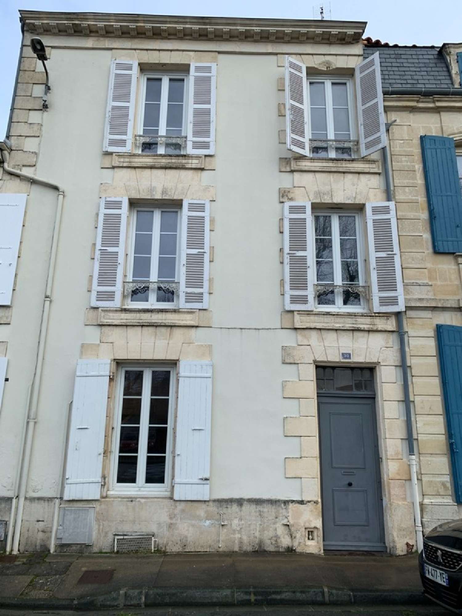  à vendre maison de ville Saint-Jean-d'Angély Charente-Maritime 2