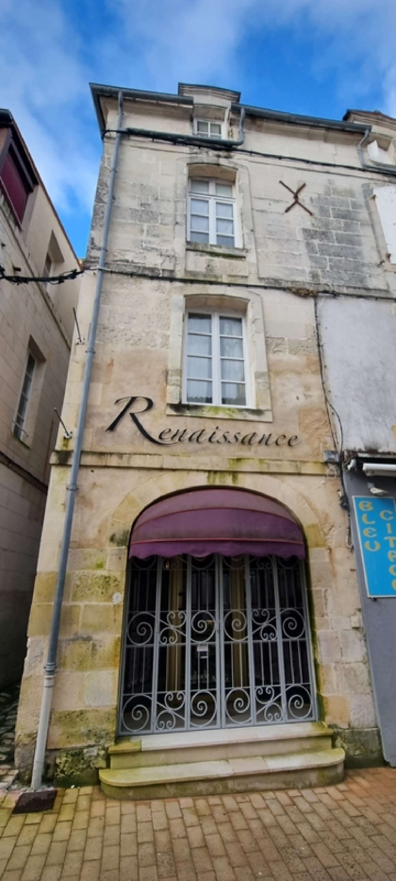  à vendre maison de ville Saintes Charente-Maritime 1