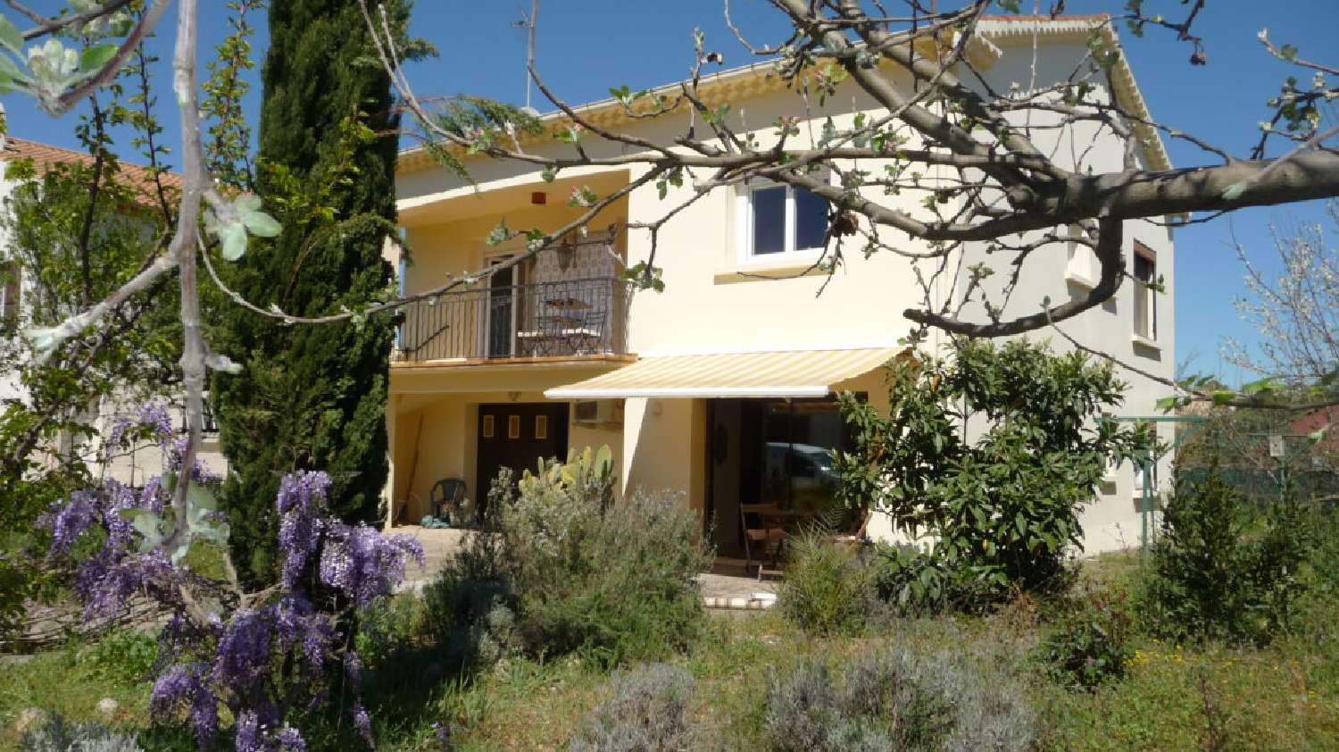  te koop vrijstaand huis Roquebrun Hérault 1