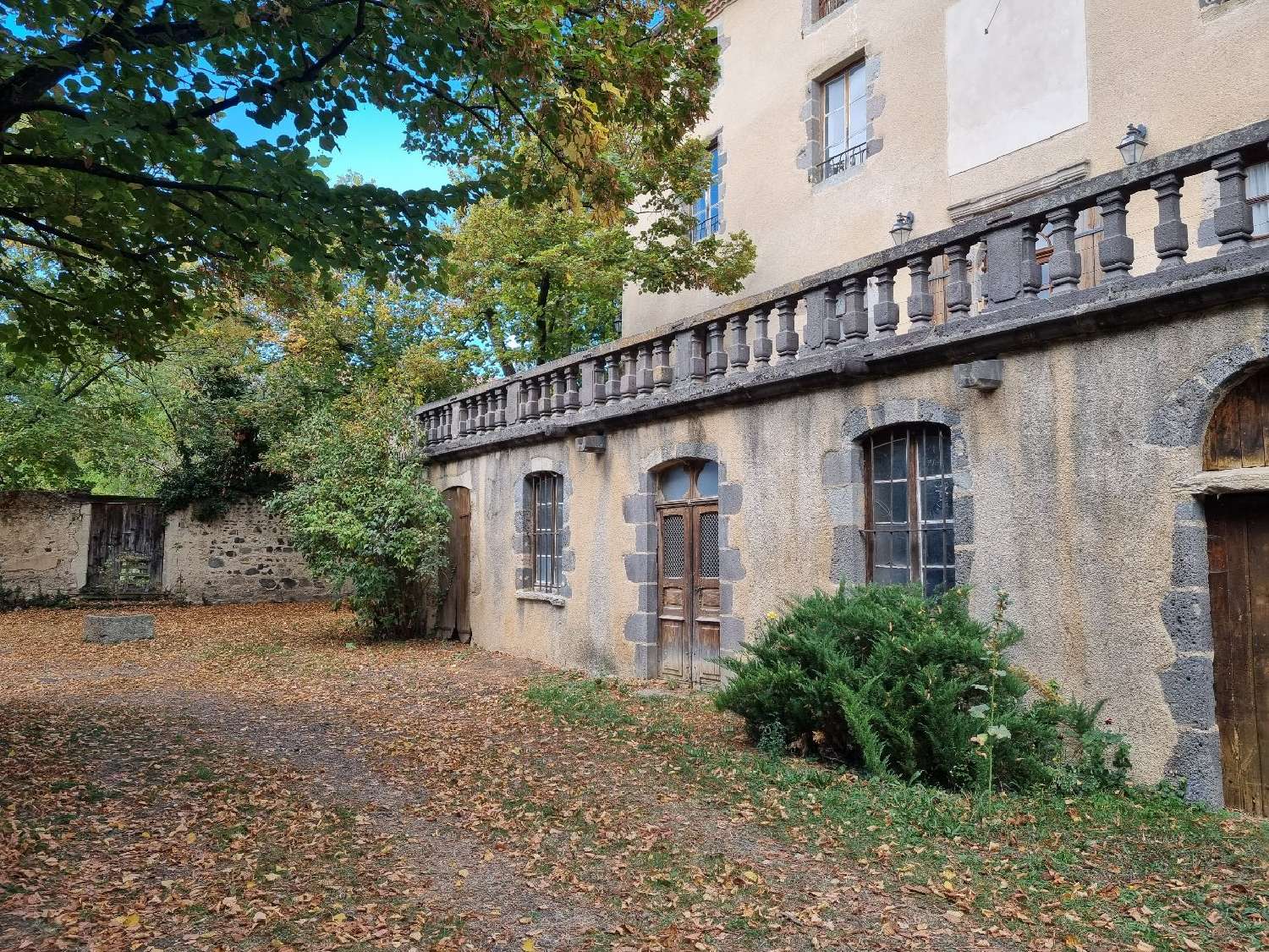  for sale estate Antoingt Puy-de-Dôme 2