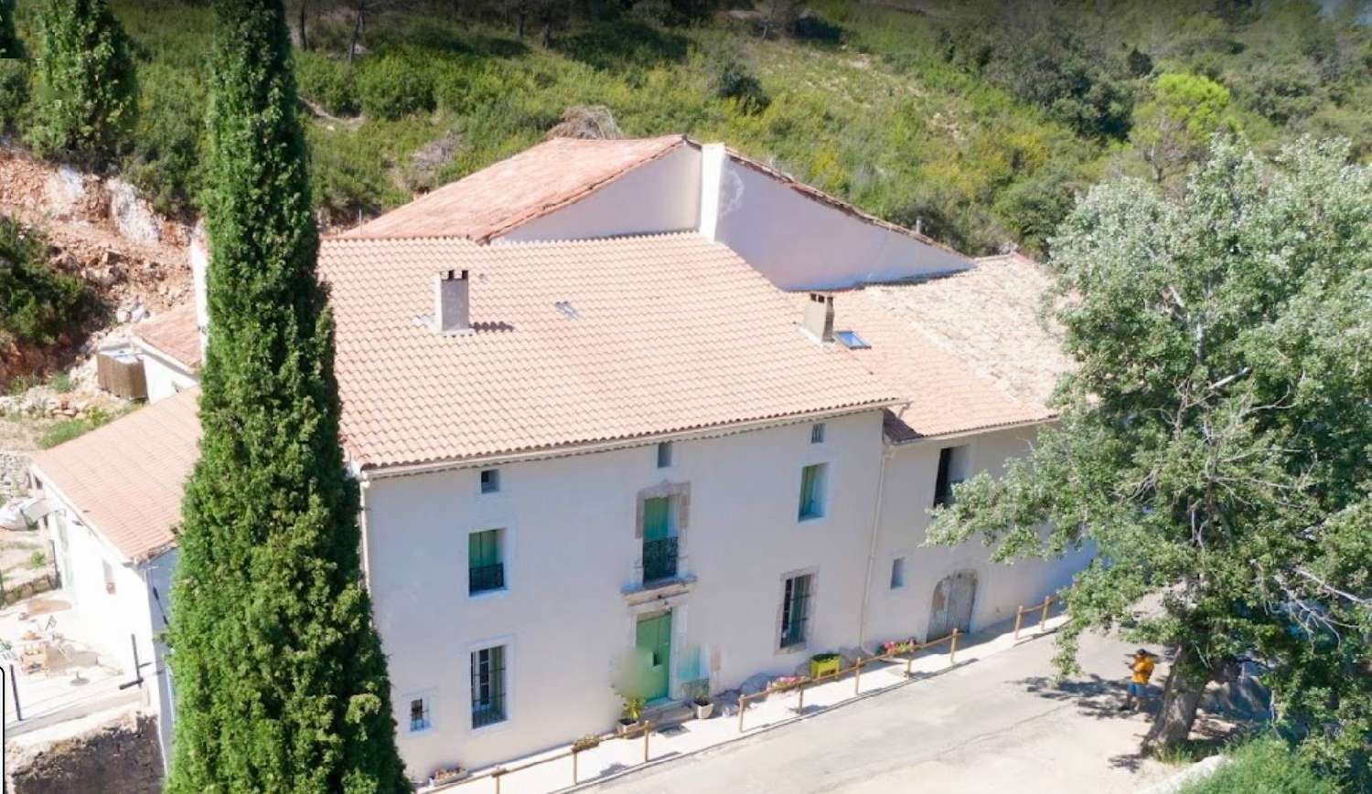  for sale estate Saint-Chinian Hérault 1