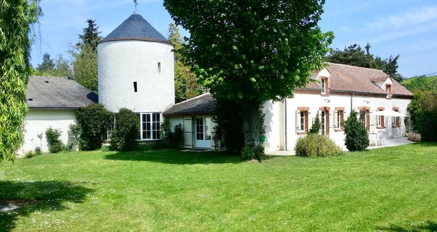  for sale estate Saint-Maurice-sur-Fessard Loiret 1