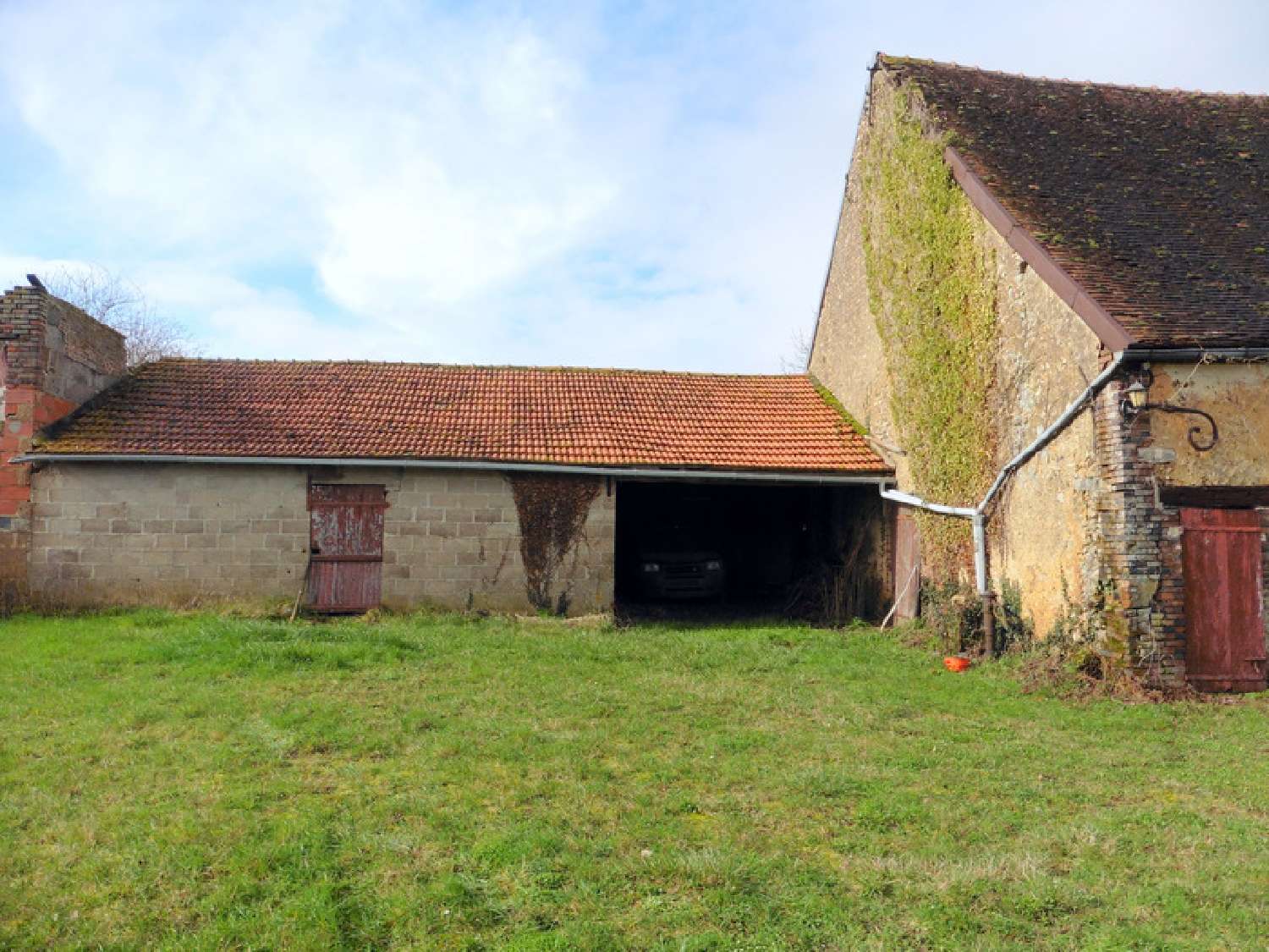 for sale farm Sens Yonne 4
