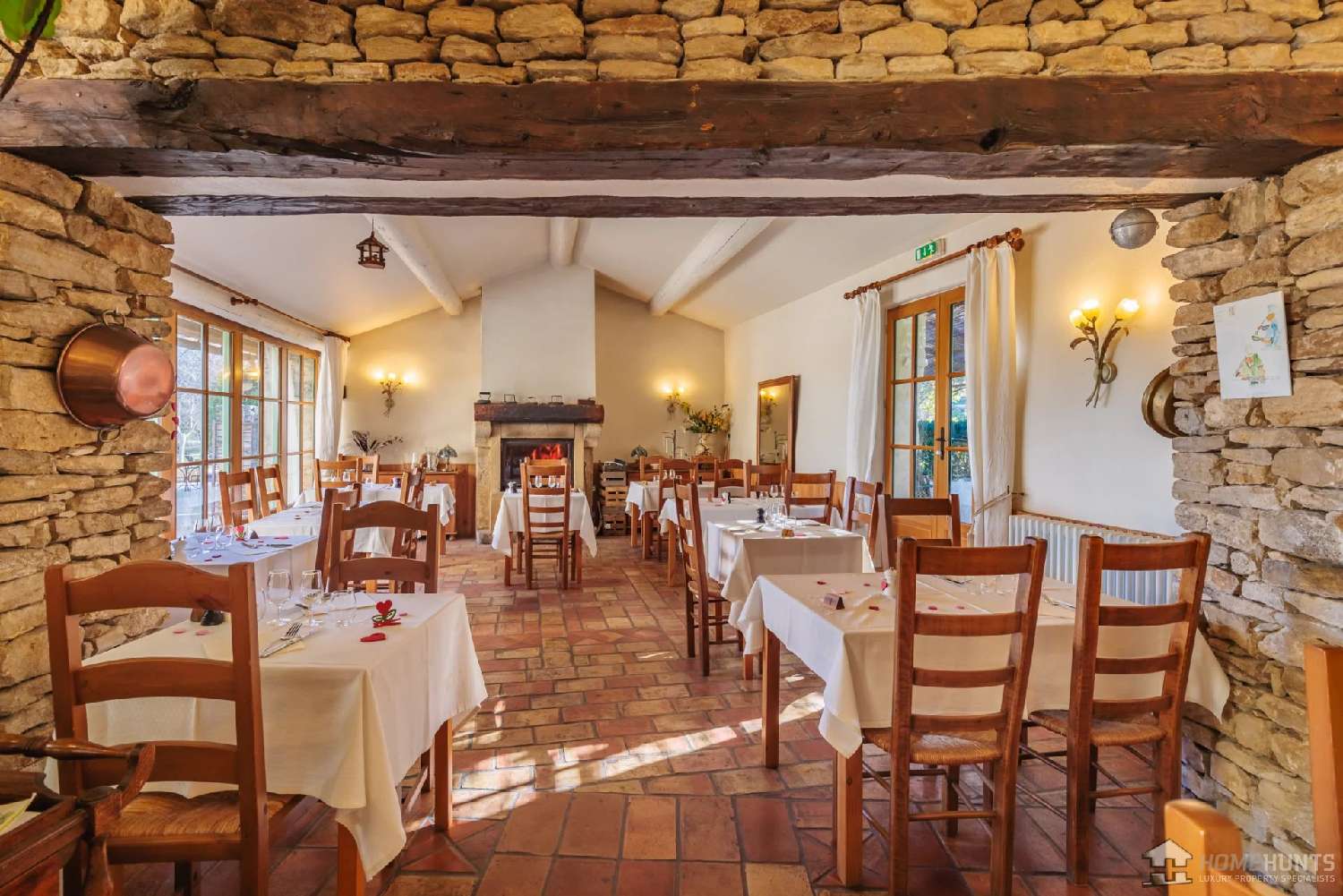  à vendre hôtel restaurant La Roque-sur-Pernes Vaucluse 7