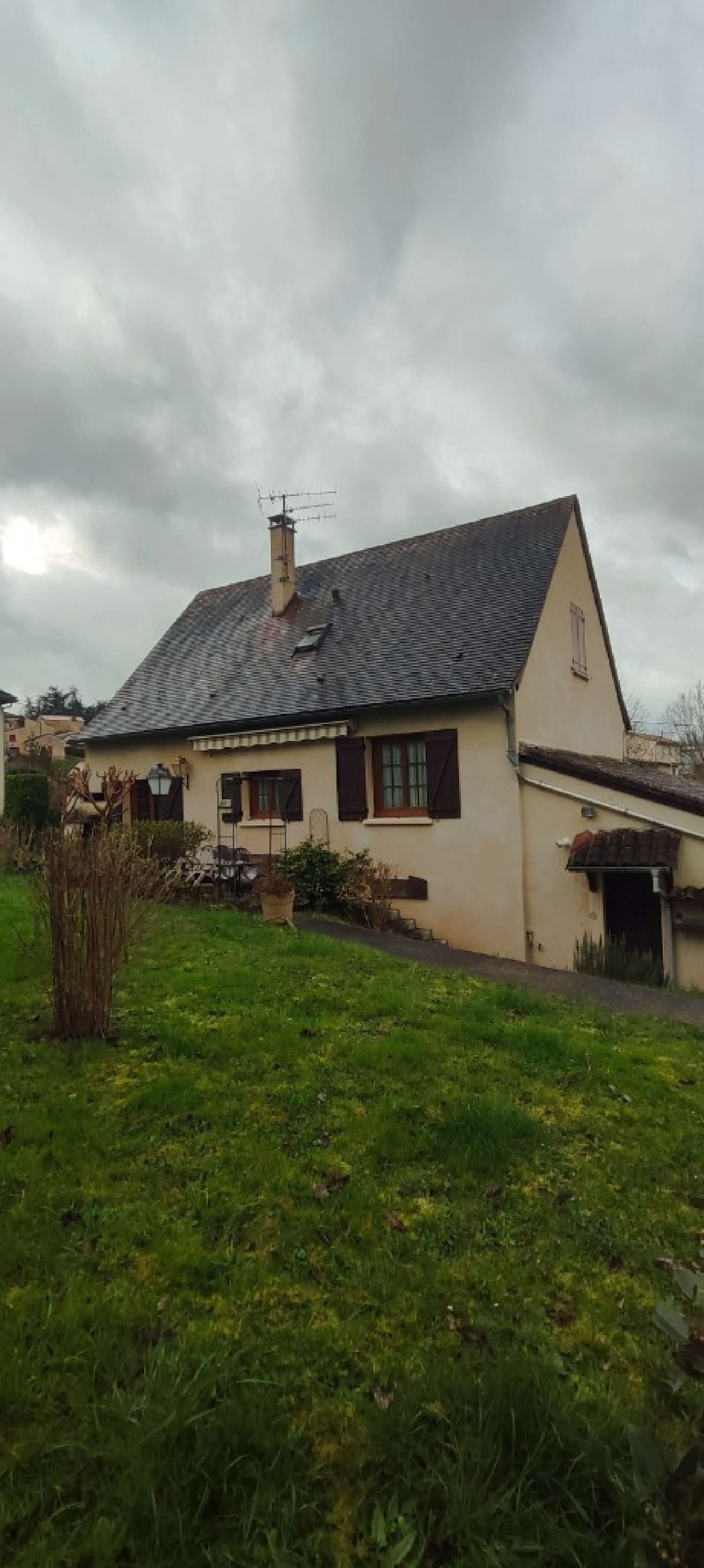 for sale house Beaumont-du-Périgord Dordogne 2