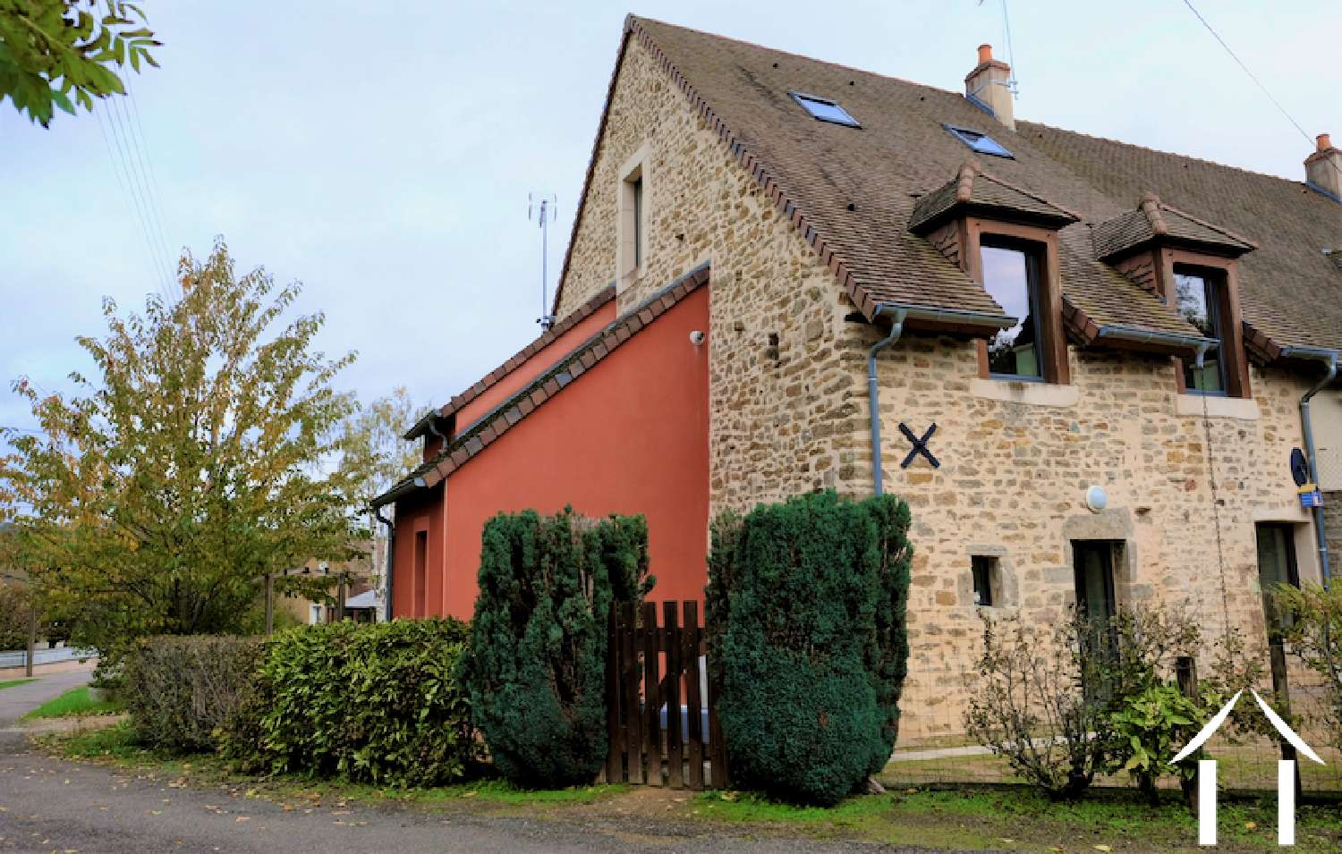  te koop huis Tintry Saône-et-Loire 1