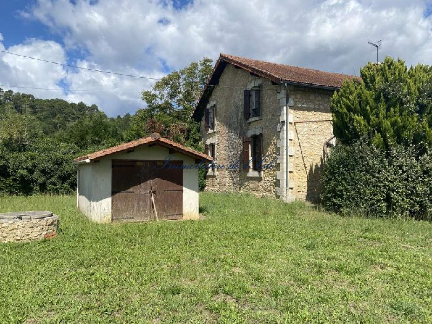  à vendre maison Douzillac Dordogne 2