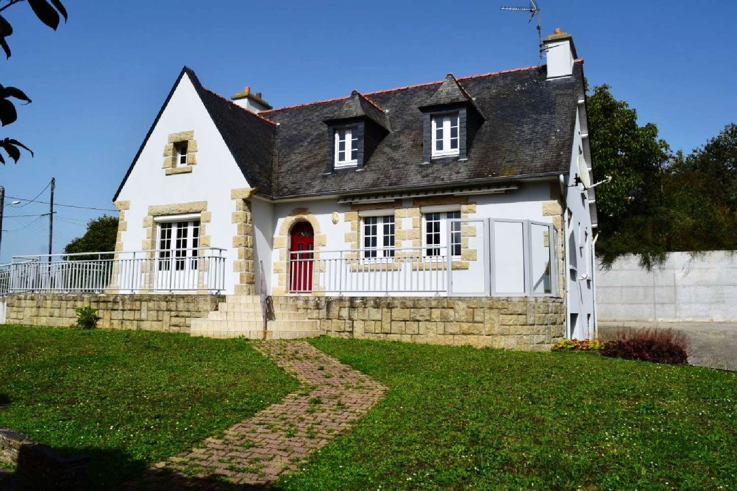 Gouarec Côtes-d'Armor house foto 6827456