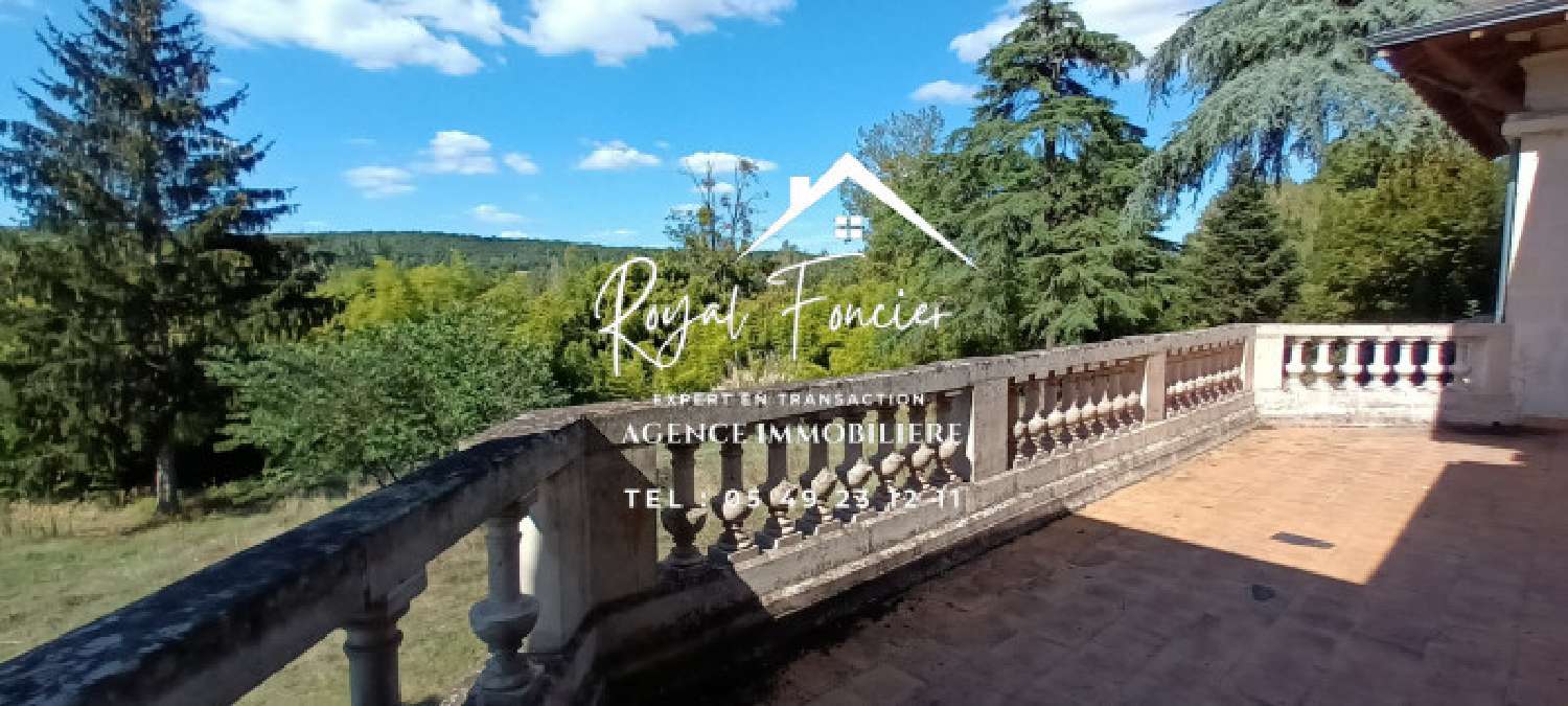  for sale house Ingrandes Vienne 2