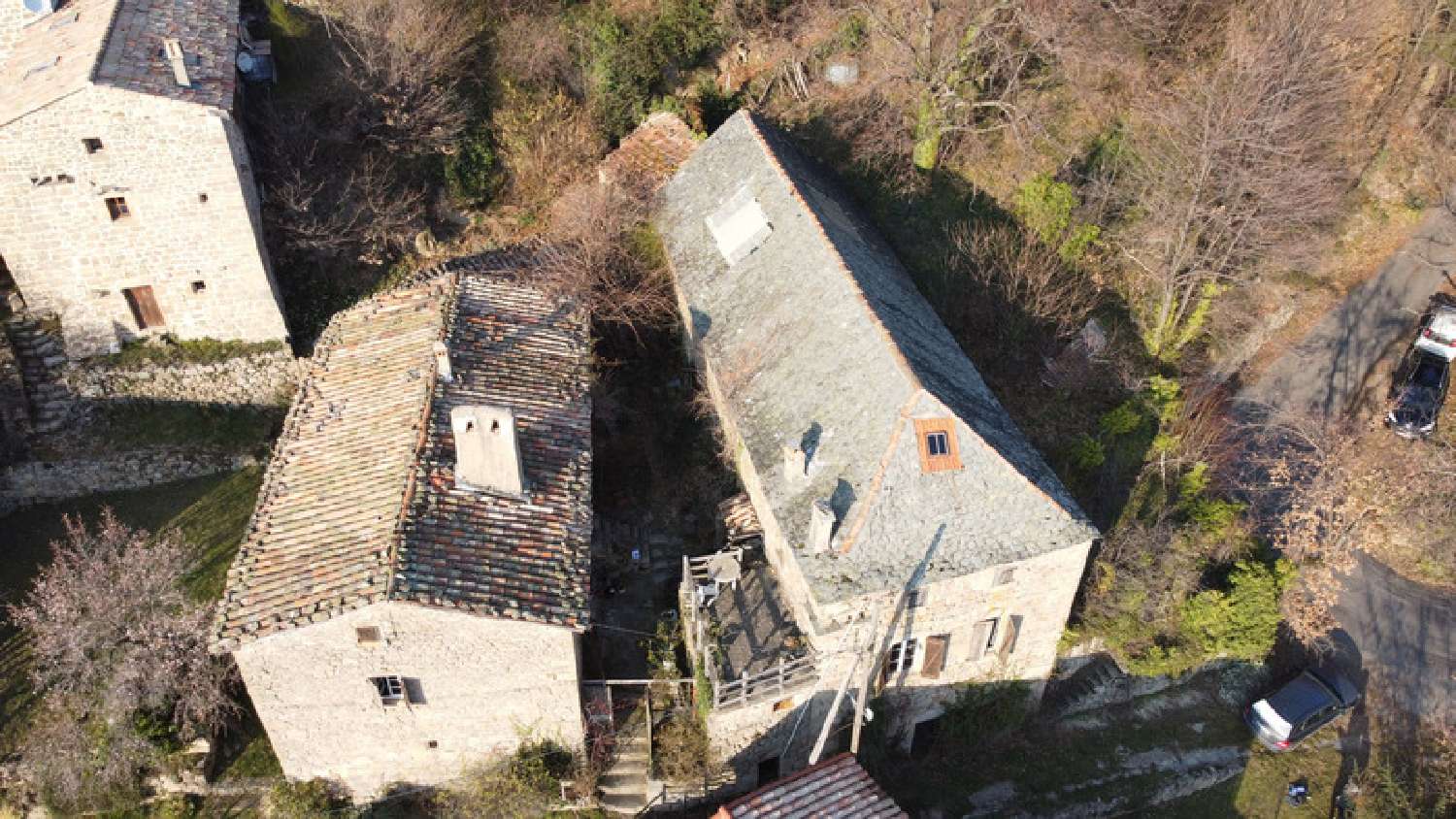  à vendre maison Issamoulenc Ardèche 1