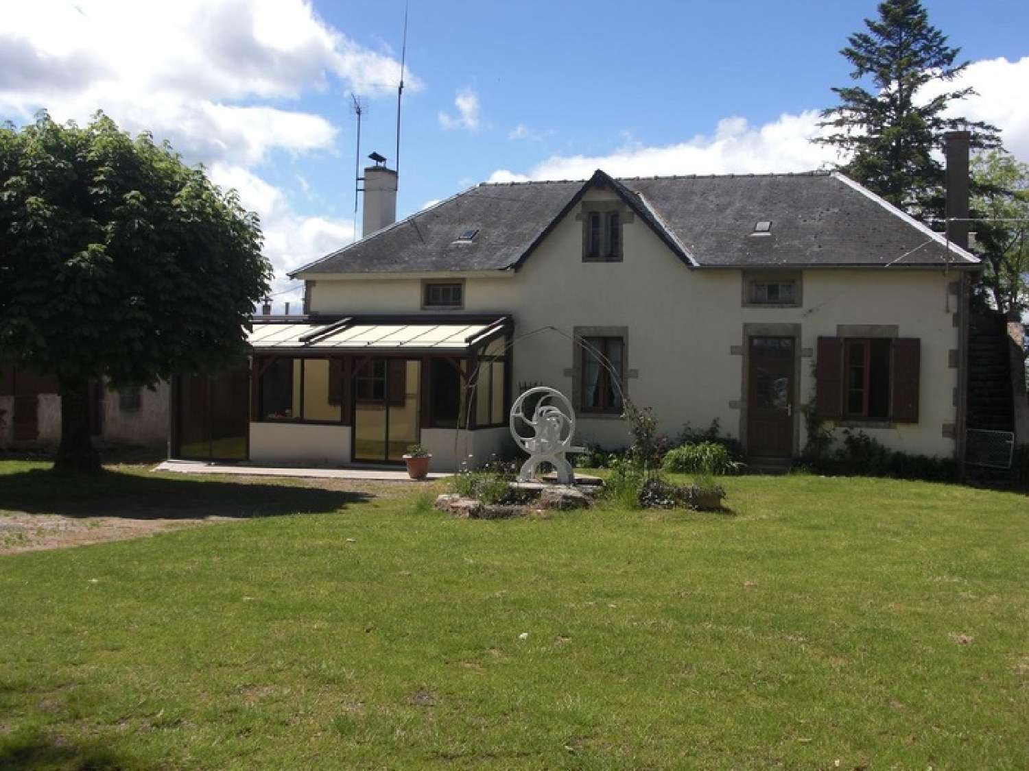  à vendre maison Issy-l'Évêque Saône-et-Loire 1