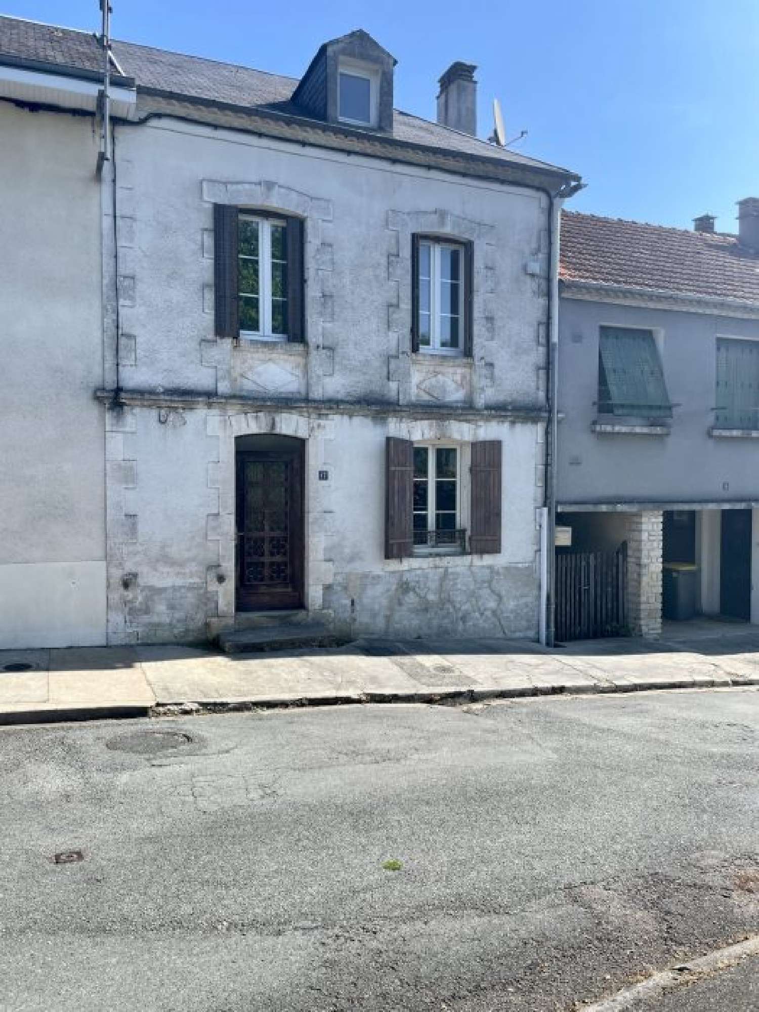  à vendre maison La Coquille Dordogne 2