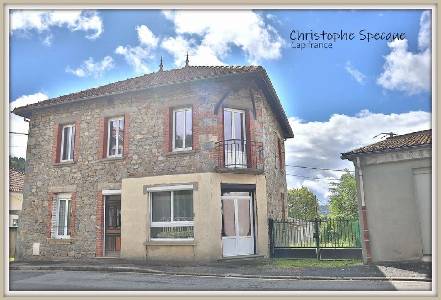  à vendre maison La Monnerie-le Montel Puy-de-Dôme 1