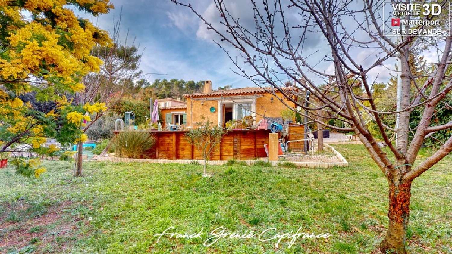  te koop huis La Roquebrussanne Var 2