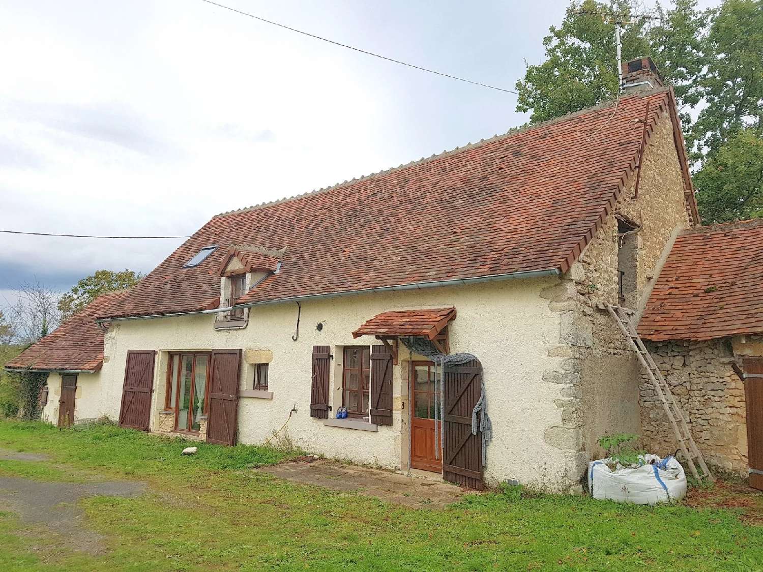  for sale house Le Blanc Indre 2
