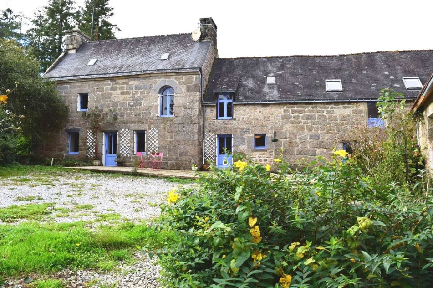  for sale house Lescouët-Gouarec Côtes-d'Armor 1