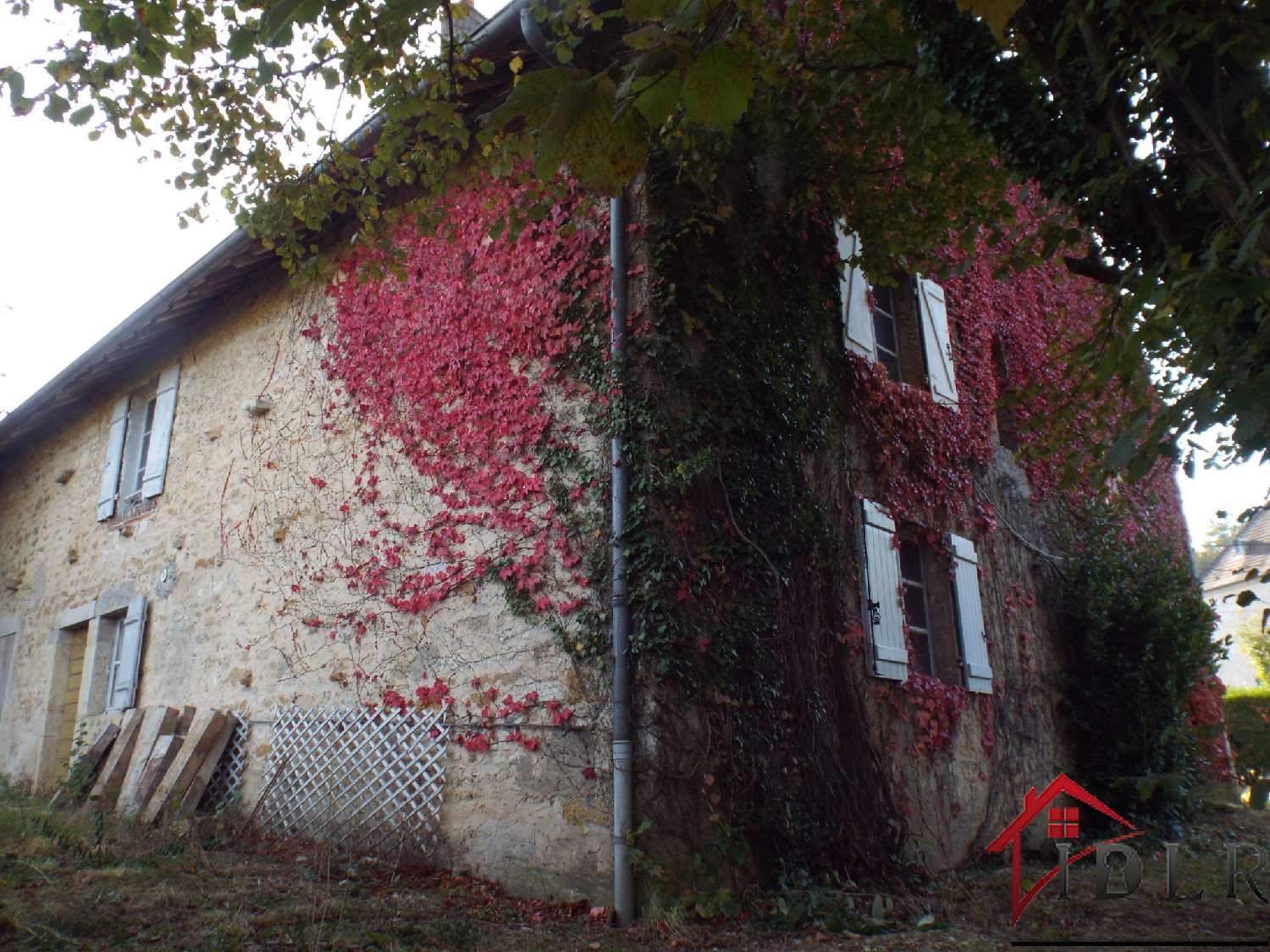  for sale house Mont-sous-Vaudrey Jura 2