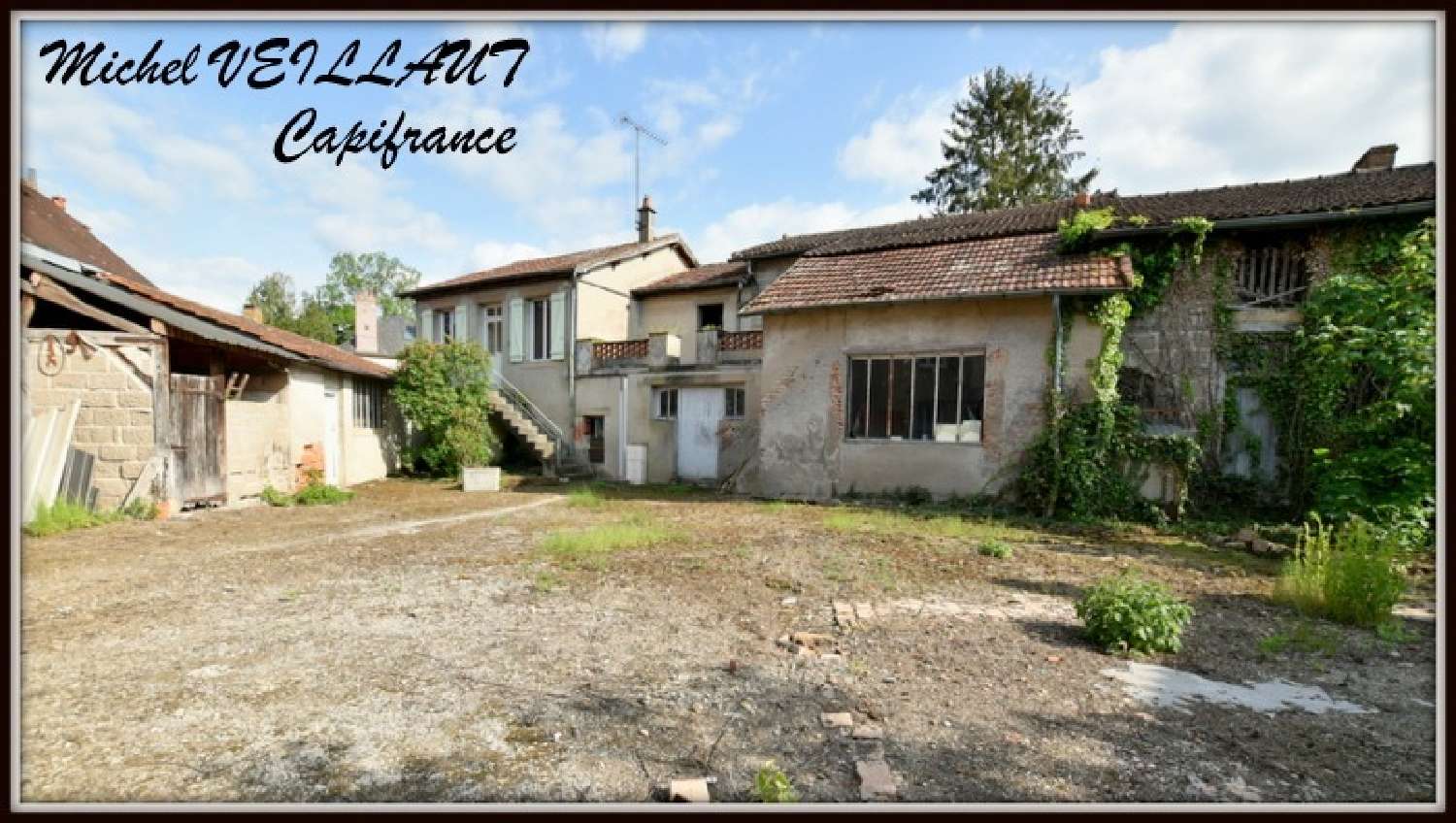  te koop huis Neuilly-le-Réal Allier 2