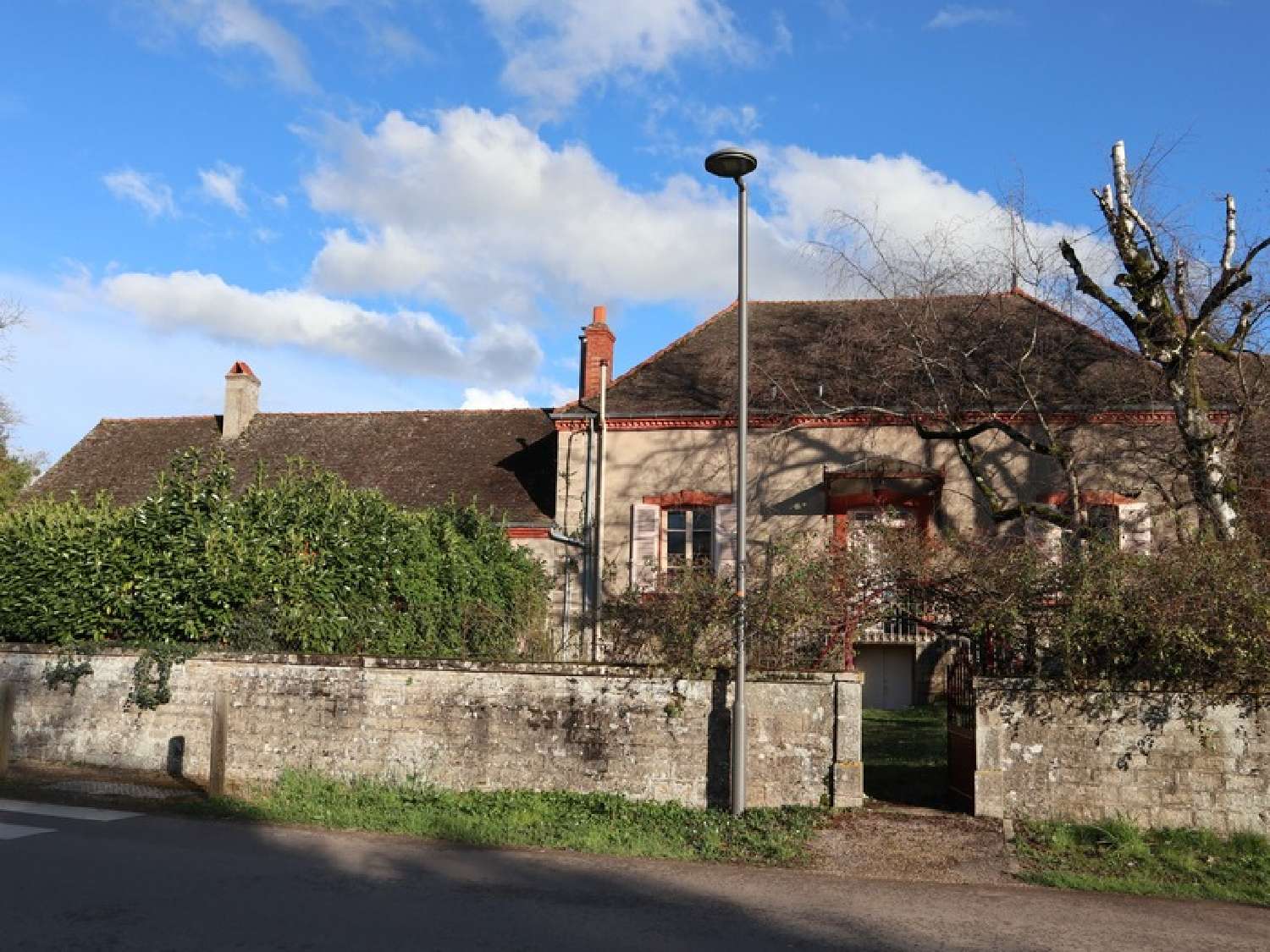  te koop huis Ormes Saône-et-Loire 1