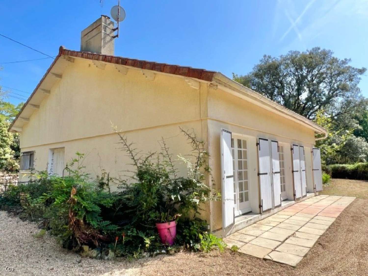  for sale house Ruffec Charente 2