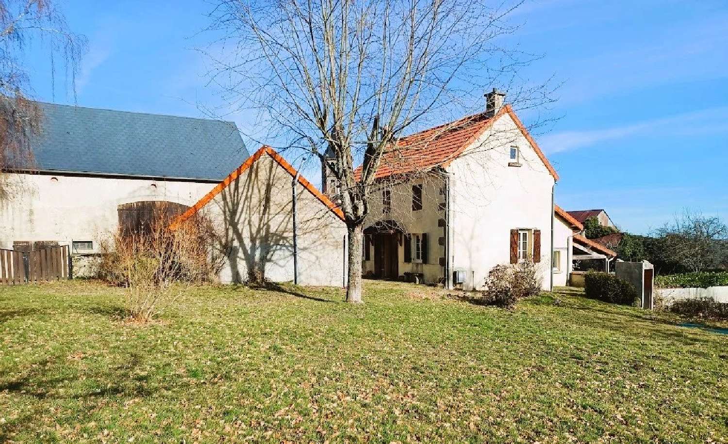 huis te koop Saint-Éloy-les-Mines, Puy-de-Dôme ( Auvergne-Rhône-Alpes) foto 1