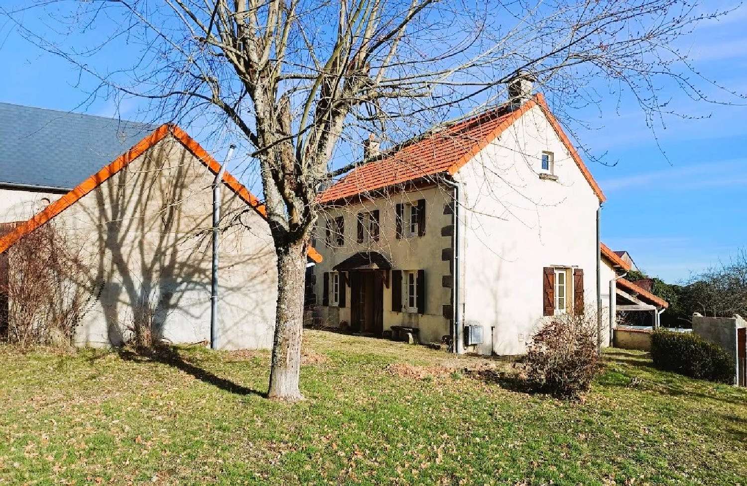maison à vendre Saint-Éloy-les-Mines, Puy-de-Dôme ( Auvergne-Rhône-Alpes) photo 2