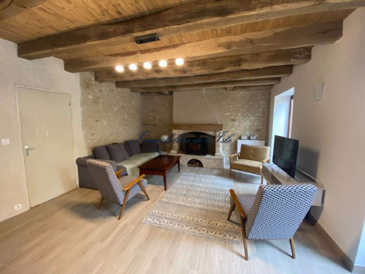  à vendre maison Saint-Léon-sur-Vézère Dordogne 8