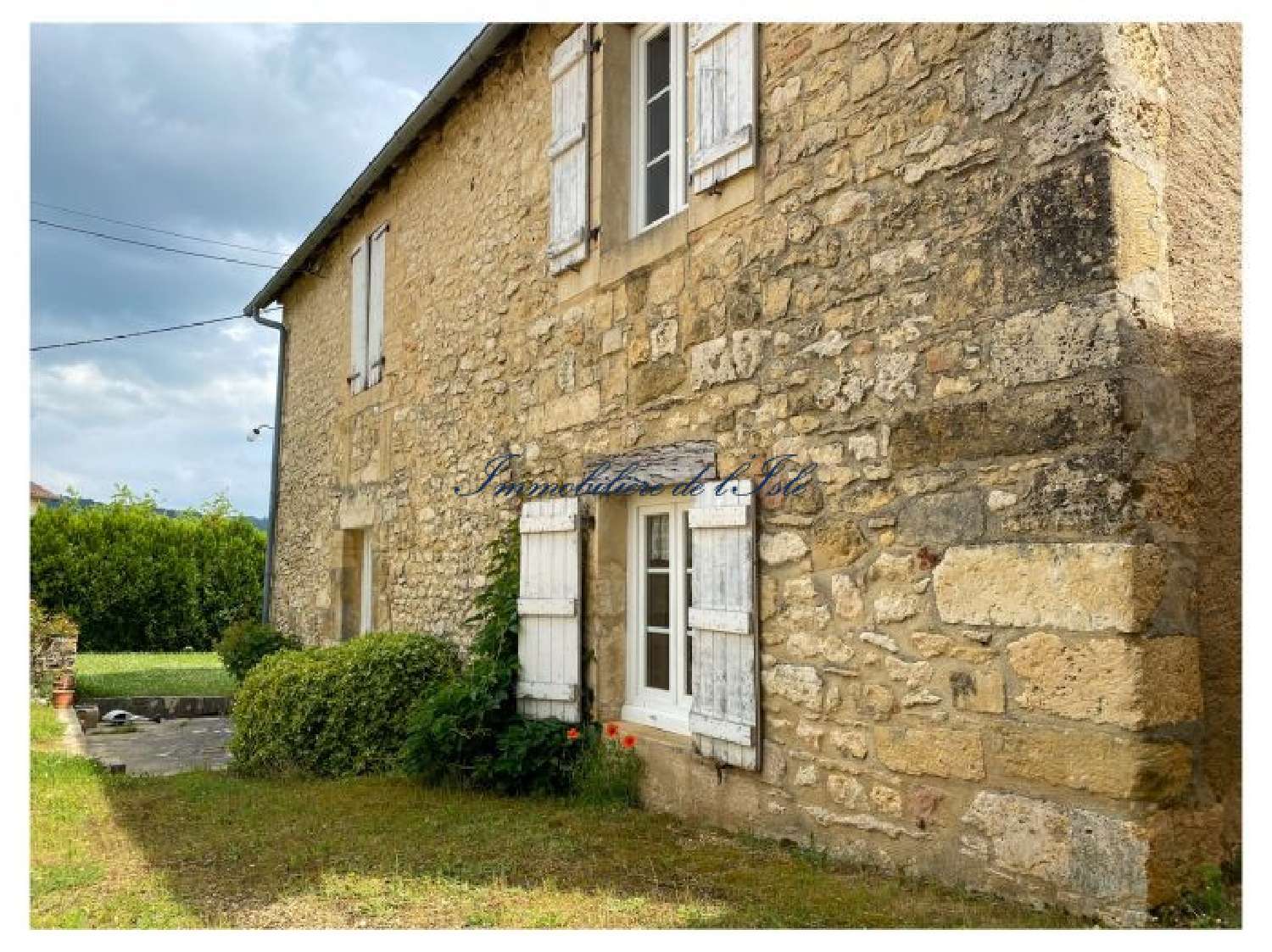  à vendre maison Saint-Léon-sur-Vézère Dordogne 1