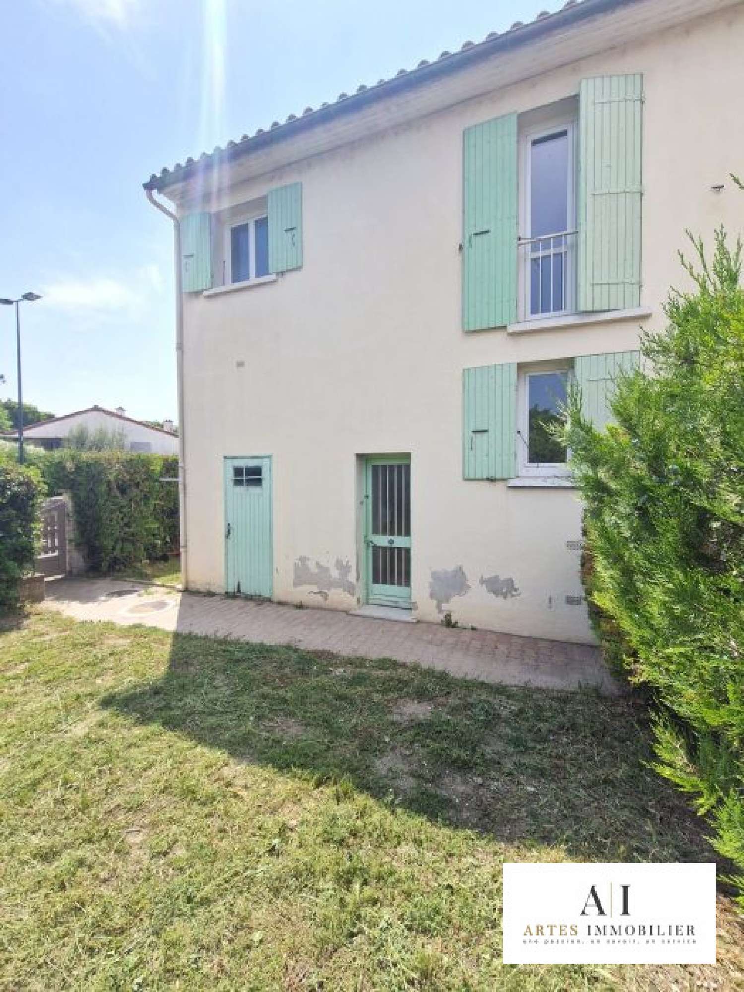  à vendre maison Saint-Paul-Trois-Châteaux Drôme 2