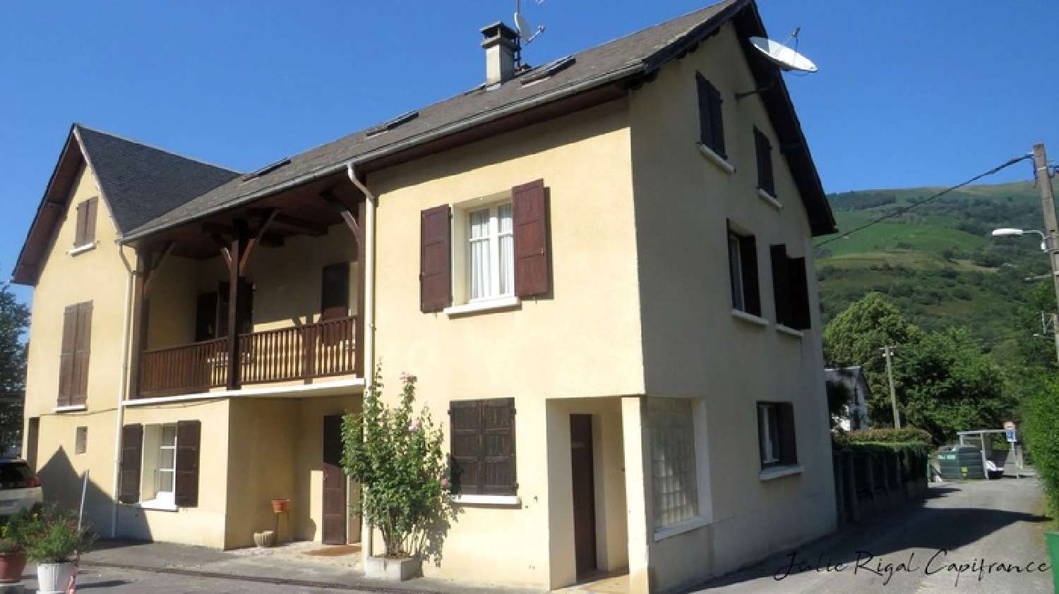  à vendre maison Sarrancolin Hautes-Pyrénées 2