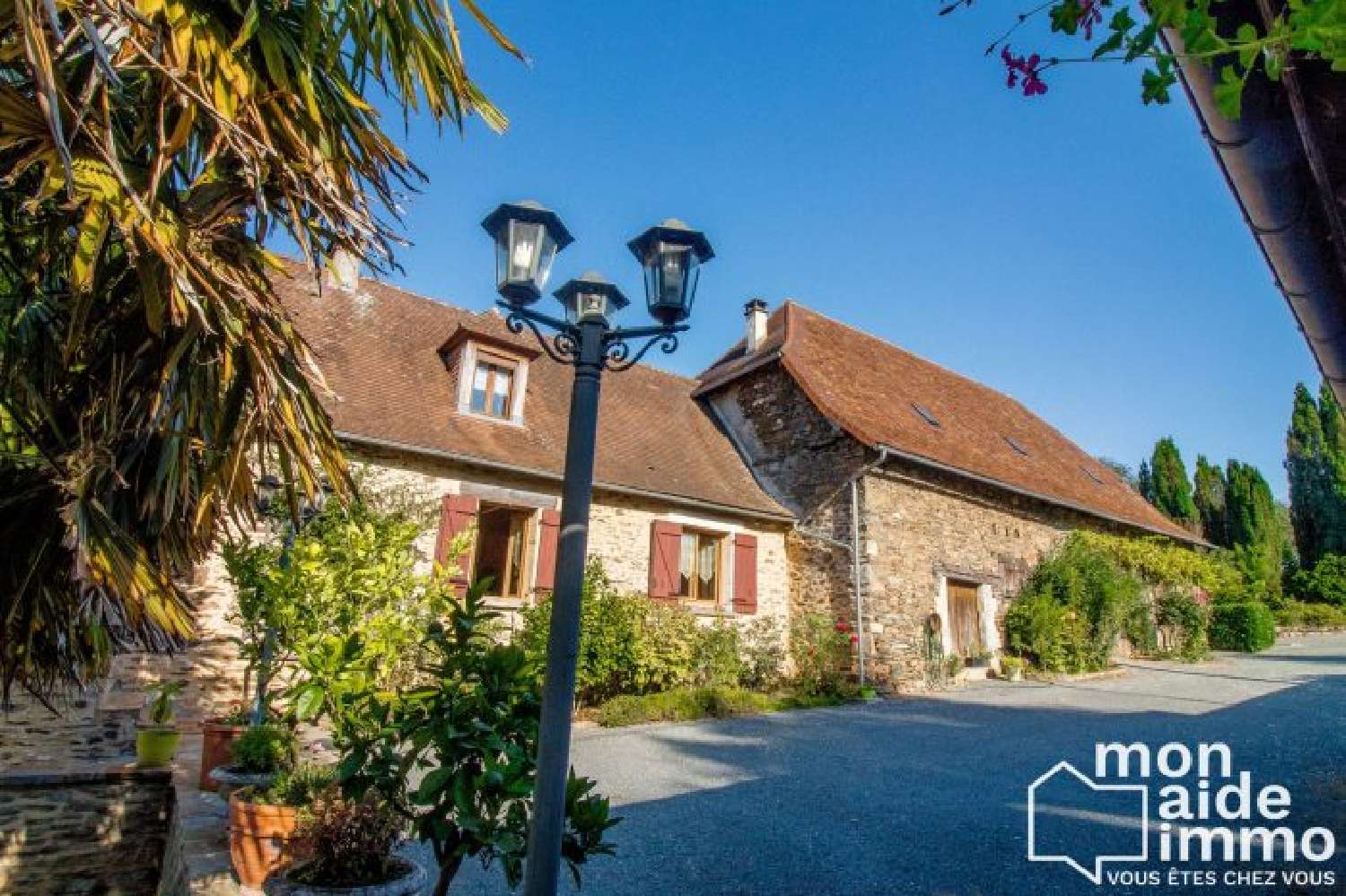  te koop huis Sarrazac Dordogne 2