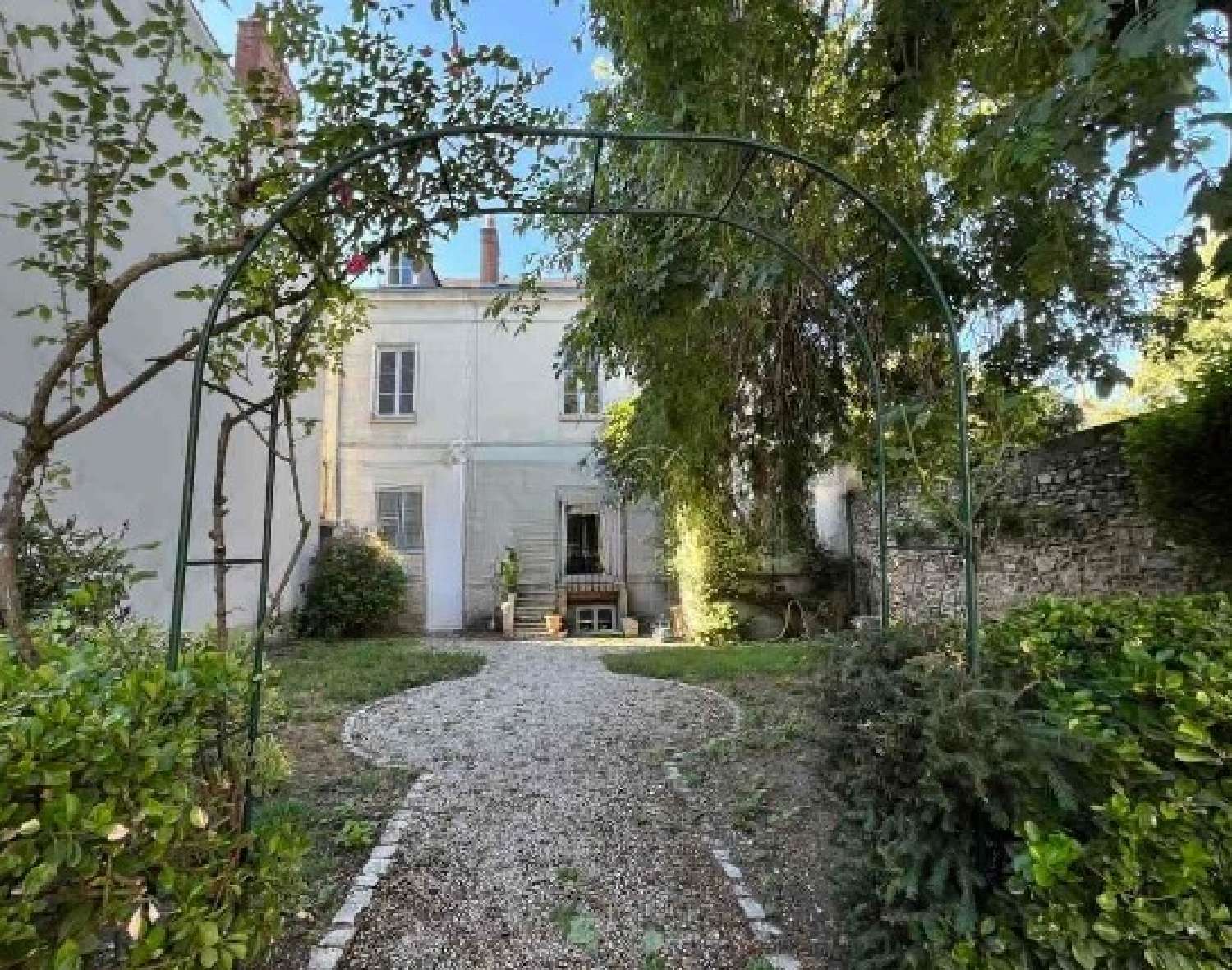  à vendre maison Tours Indre-et-Loire 1