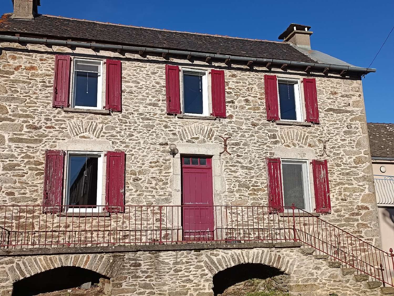  à vendre maison Trémouilles Aveyron 1