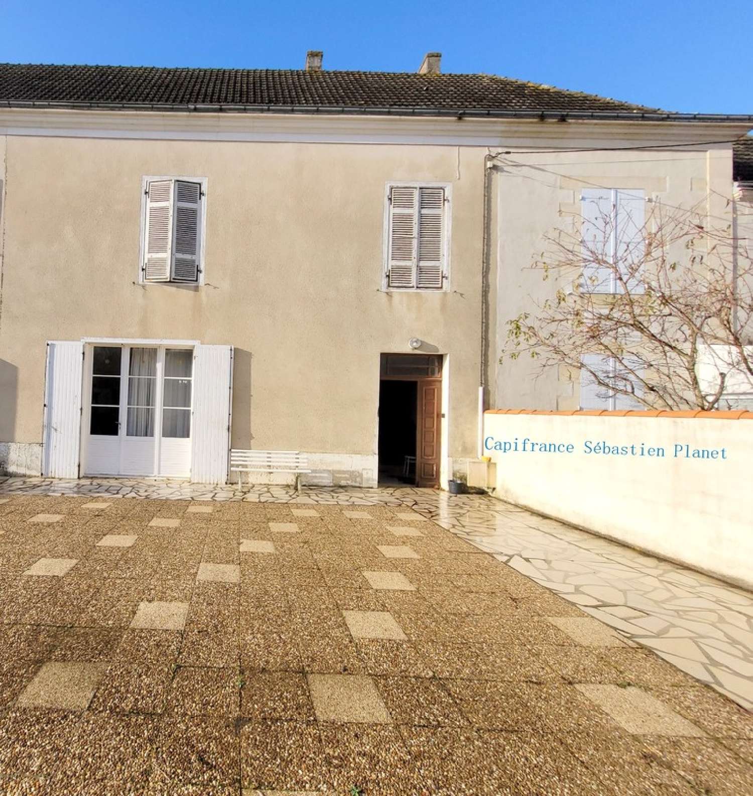  for sale house Trizay Charente-Maritime 1