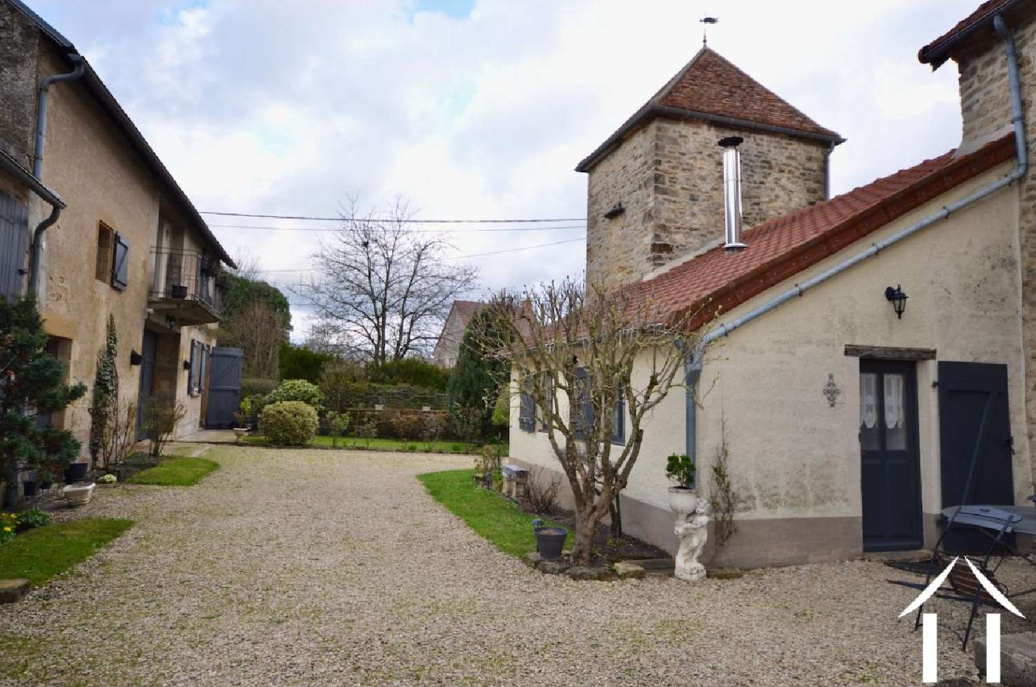  te koop huis Vézelay Yonne 6