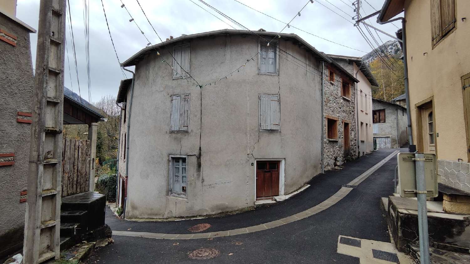  for sale house Vicdessos Ariège 1