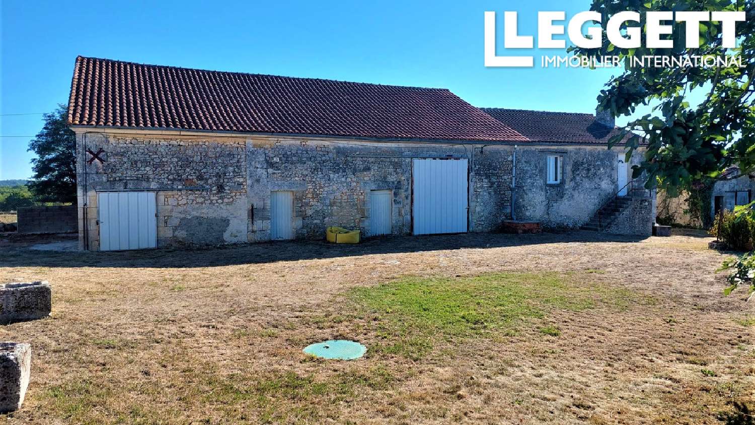  à vendre maison Villebois-Lavalette Charente 2