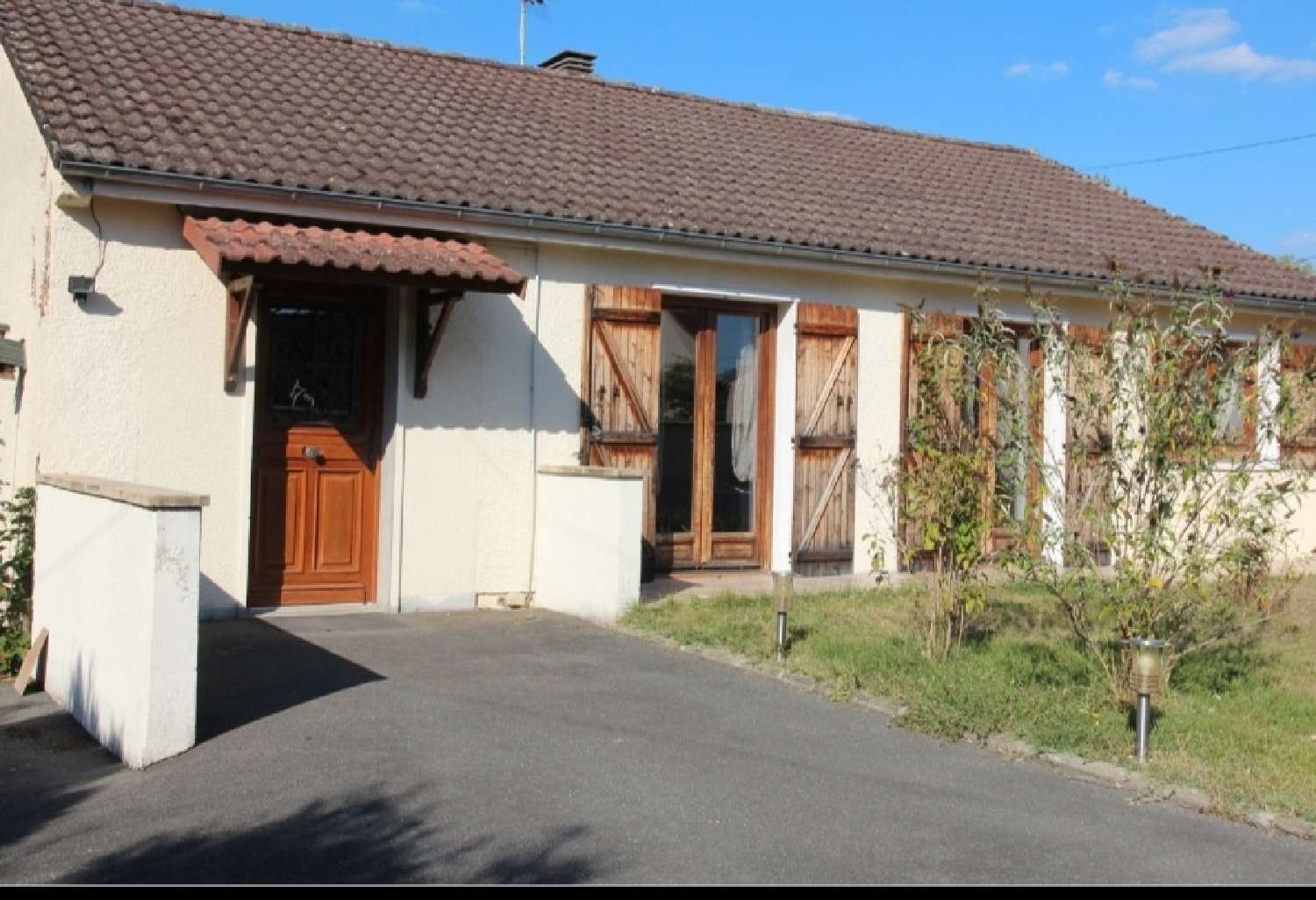  for sale house Villemandeur Loiret 2