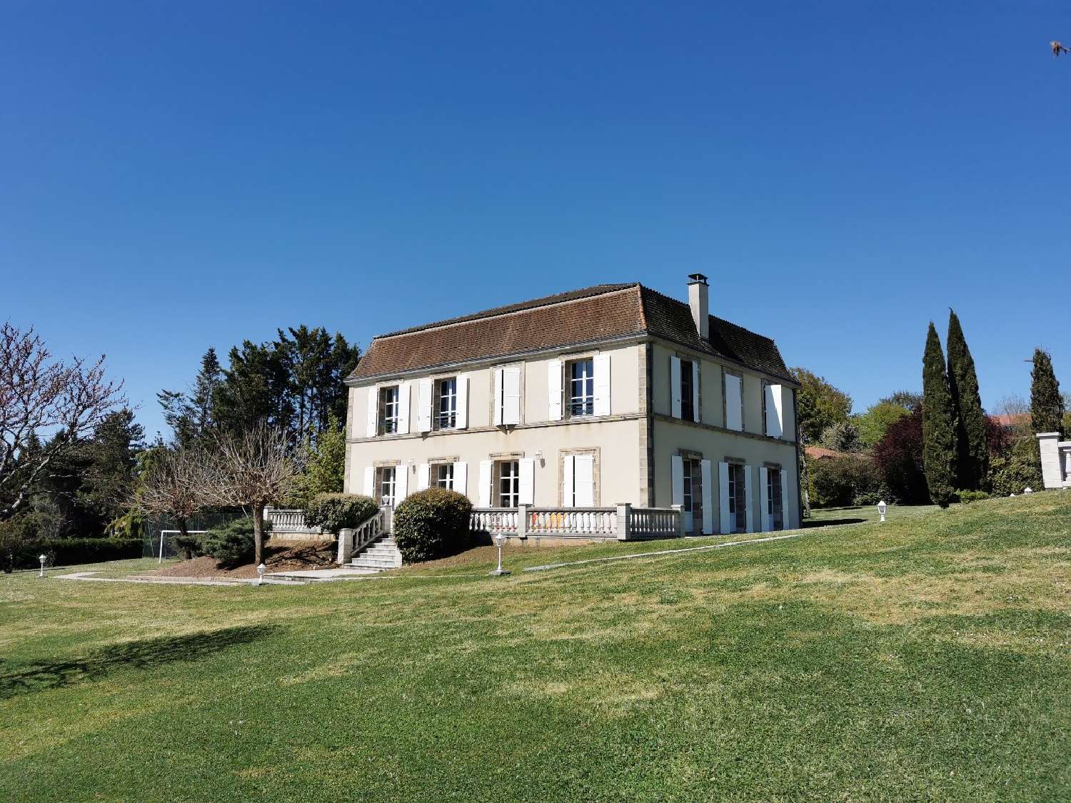  for sale mansion Figeac Lot 1